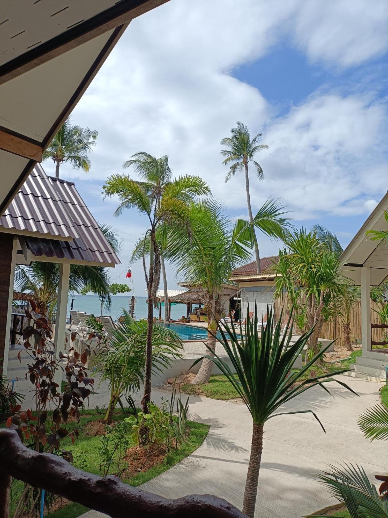 Sea Shell Beach Resort Koh Lanta Exterior photo